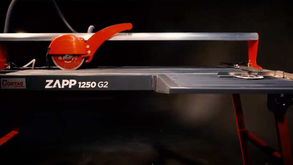 3 razões para utilizar um cortador elétrico para porcelanato 5 Descubra 3 razões para utilizar um cortador elétrico para porcelanato e garantir cortes precisos e eficientes.