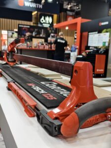 cortadora High Tech en el salón Batimat 2026 Francia